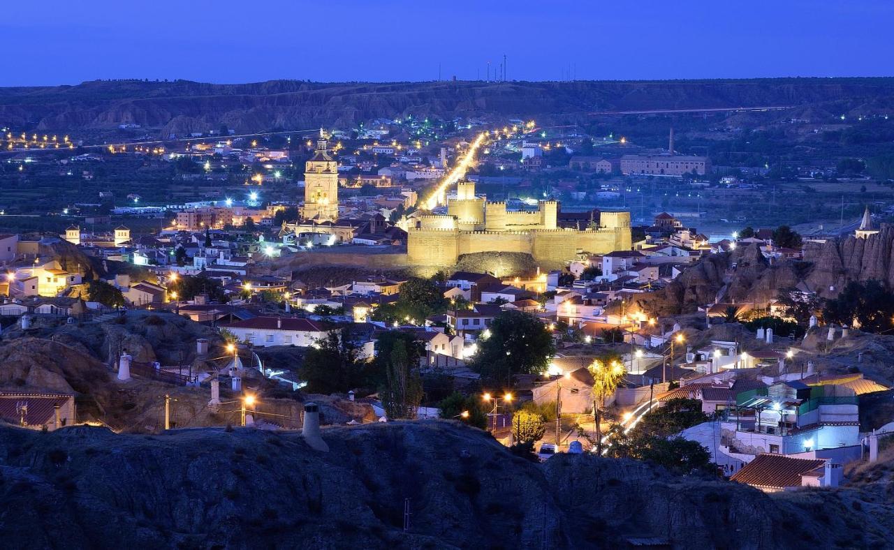 Hotel Mari Carmen Guadix Buitenkant foto